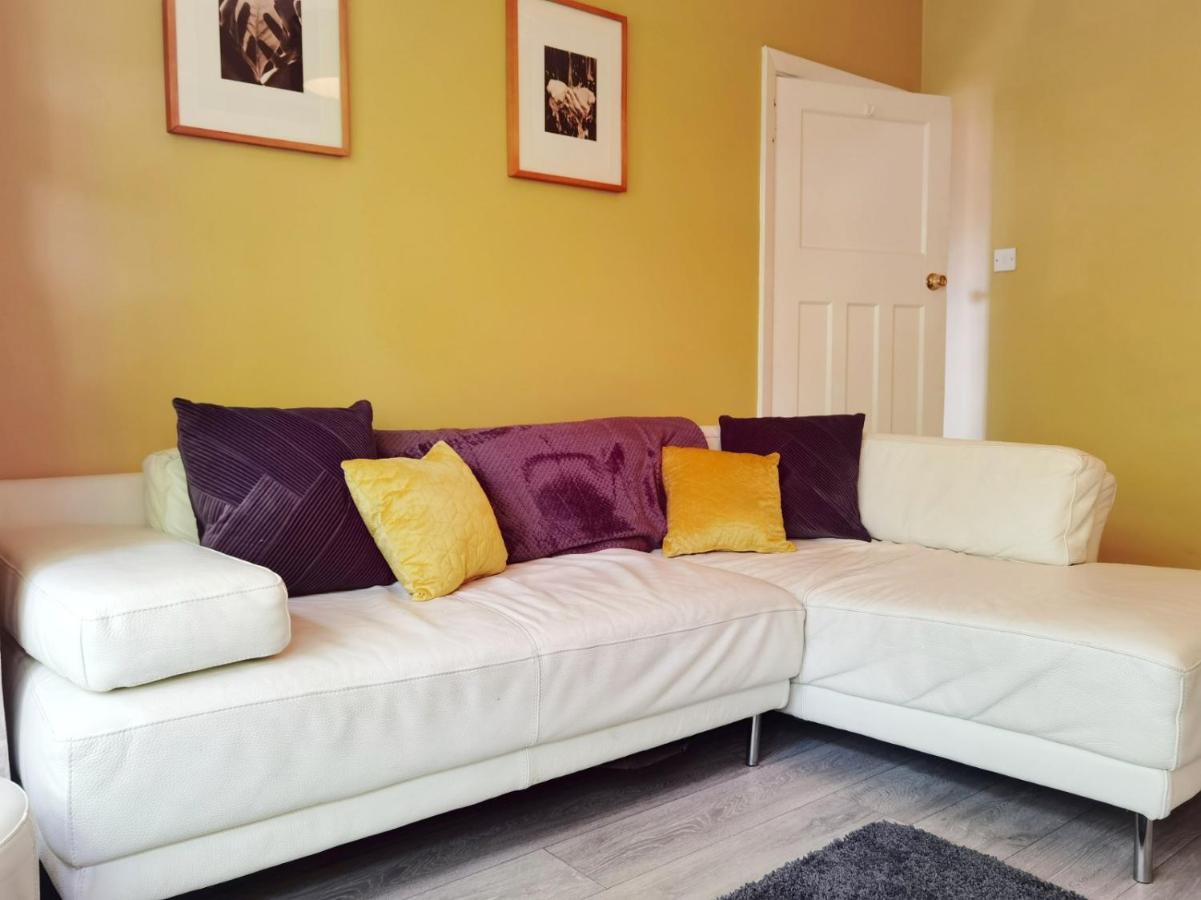 Villa Perry Road, Beautiful Large House Available For Guests And Contractors Parking Wifi Nottingham Exterior foto