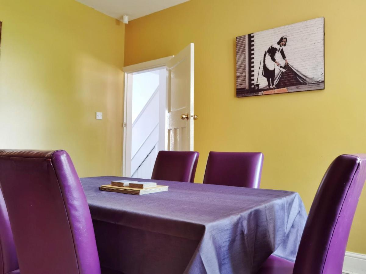 Villa Perry Road, Beautiful Large House Available For Guests And Contractors Parking Wifi Nottingham Exterior foto